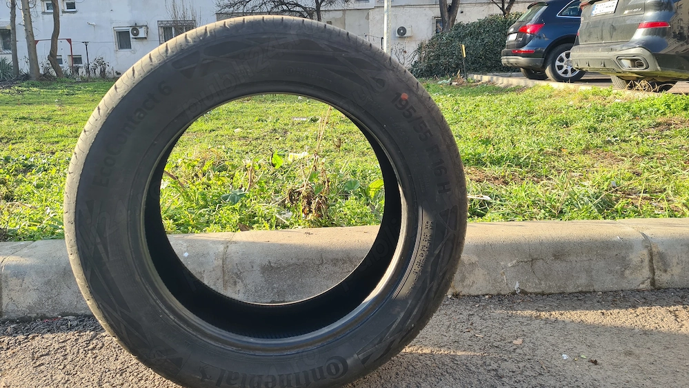 Vând anvelope de vară