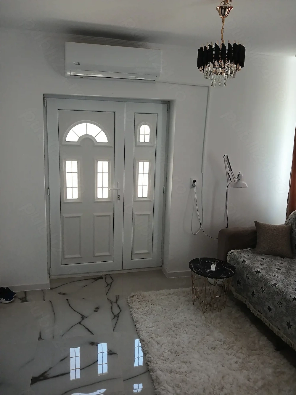 Închiriere casă 