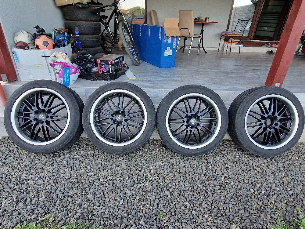 Vand set jante aliaj Hyundai Tucson , 245/ 45/ 19 