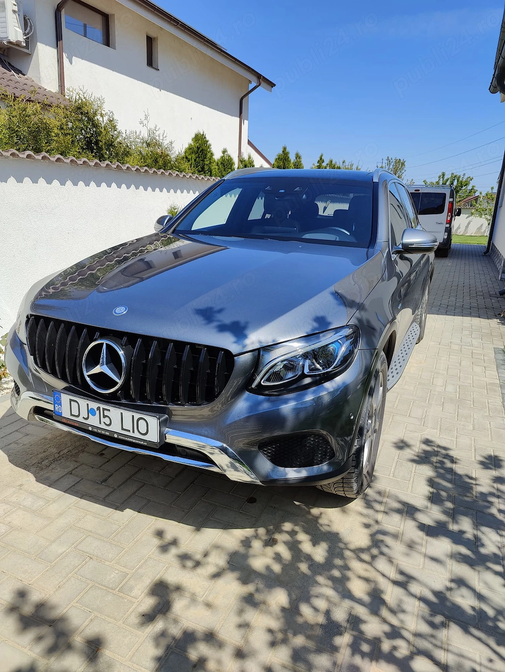 Mercedes-Benz GLC Plug-in Hybrid 4MATIC AMG Line
