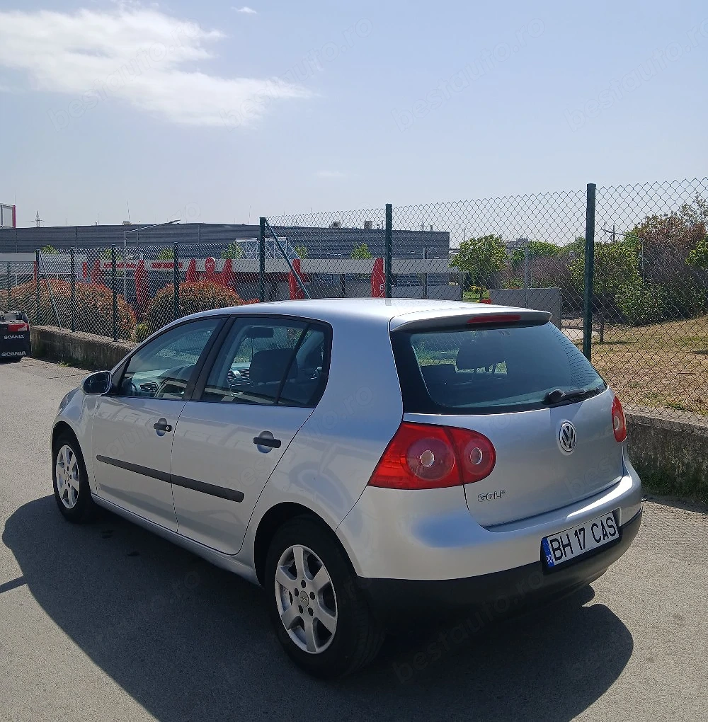 Vand Golf 5 1,4 mpi benzina