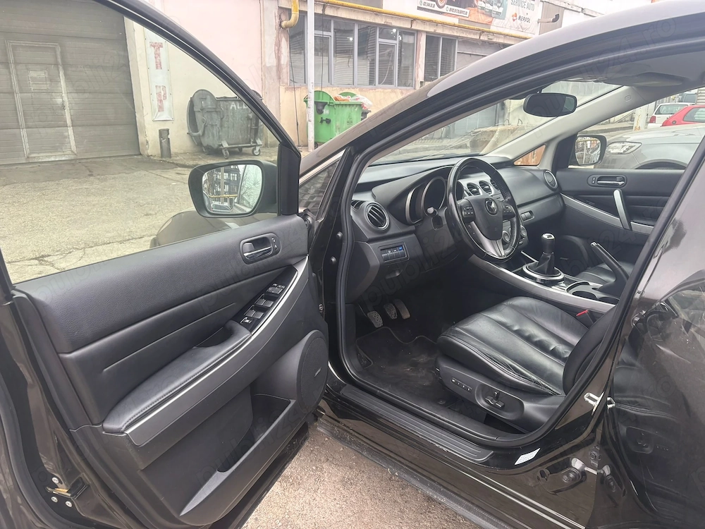 Mazda cx7 vind sau schimb 