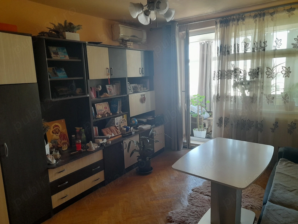 Apartament Primaverii [ Bloc Solar Croma vizavi de clinica Phoenix Zahana] 95000 euro