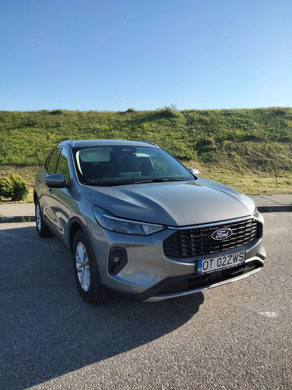 Vând Ford kuga 2024 1,5 benzina automat
