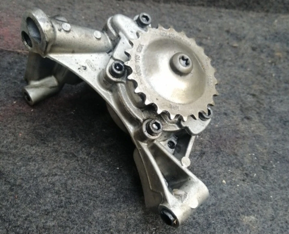 Pompa ulei passat b6 1.9 tdi