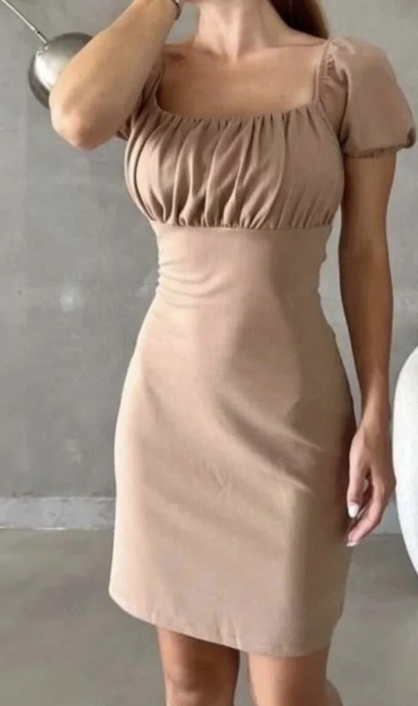 Rochiță cu corset la spate bej