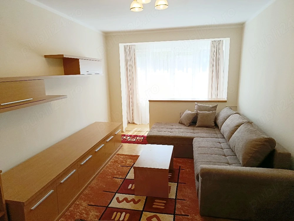 Proprietar, închiriez apartament cu 3 camere Bld. Cetatii