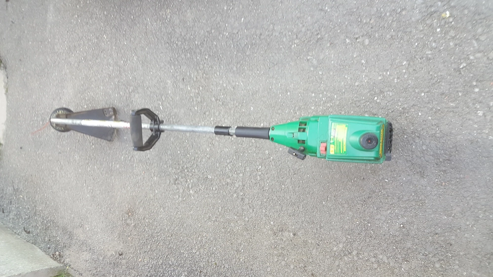 Motocoasa,trimmer pe benzina