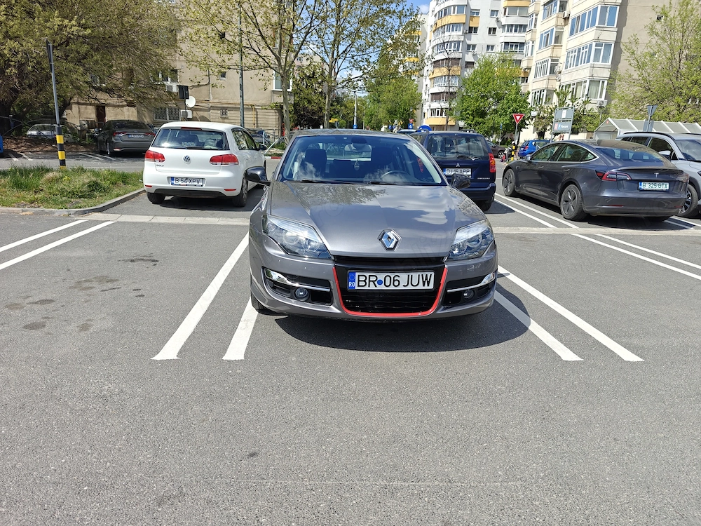 Renault Laguna 3 BOSE, 2012 , 2.0 diesel, 130 CP, 189.100 km