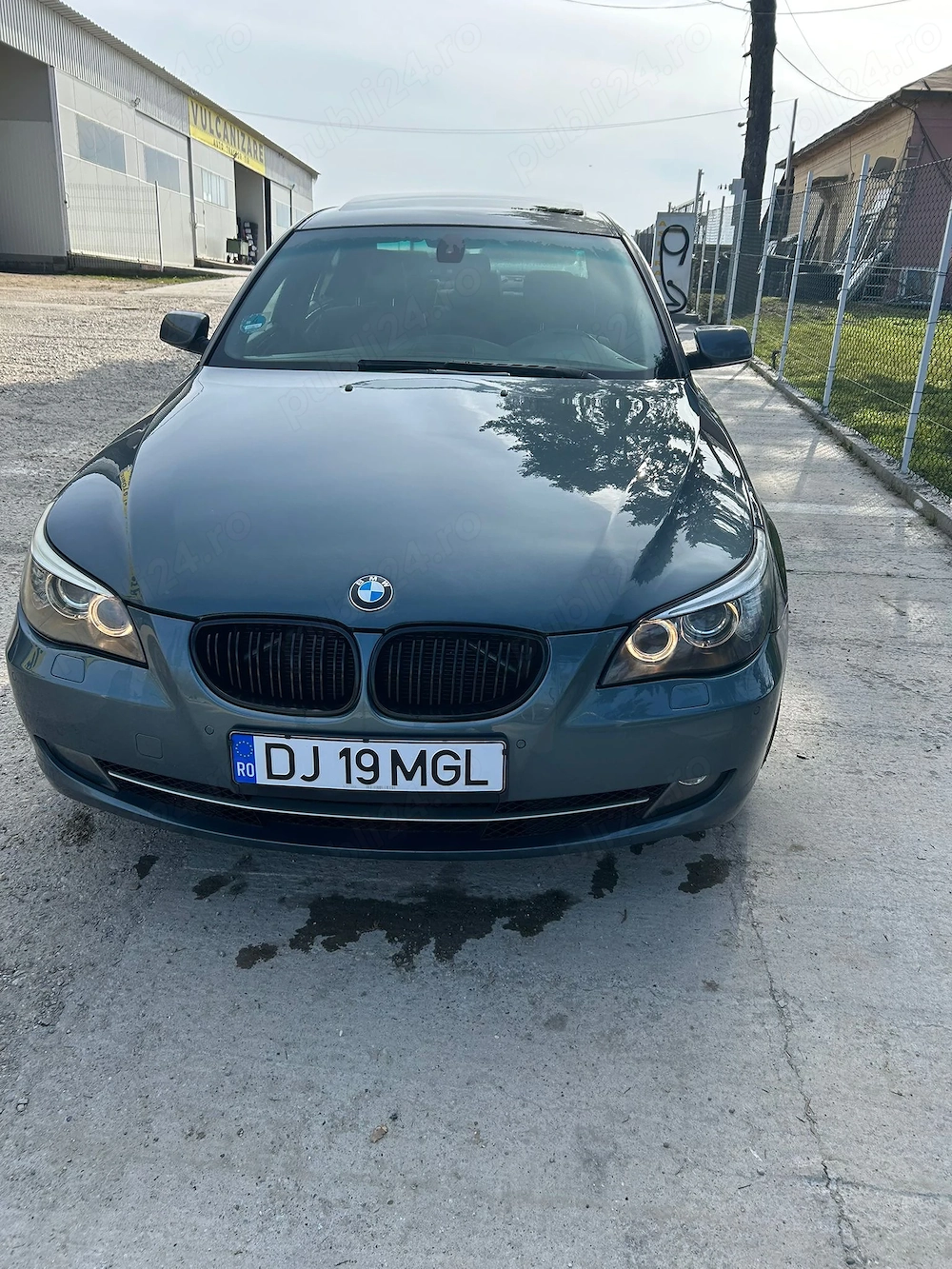 Vând BMW 525D E60