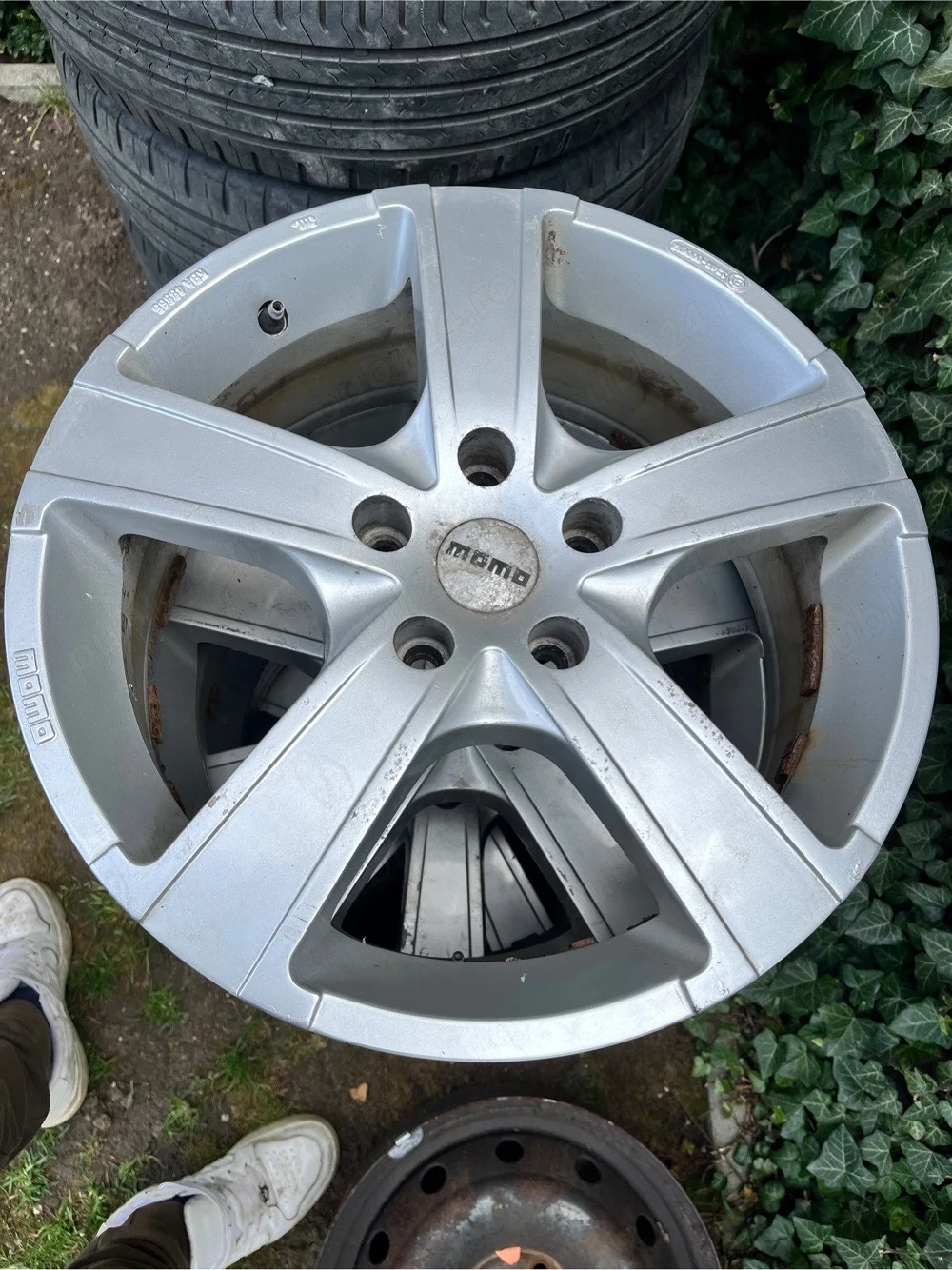 Jante Momo  5× 114.3 Renault