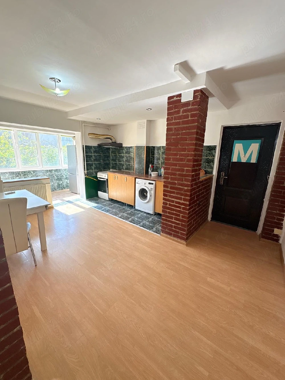 Proprietar   apartament 2 camere decomandat, etaj 2, lângă Shopping City Timișoara | Mutare imediată