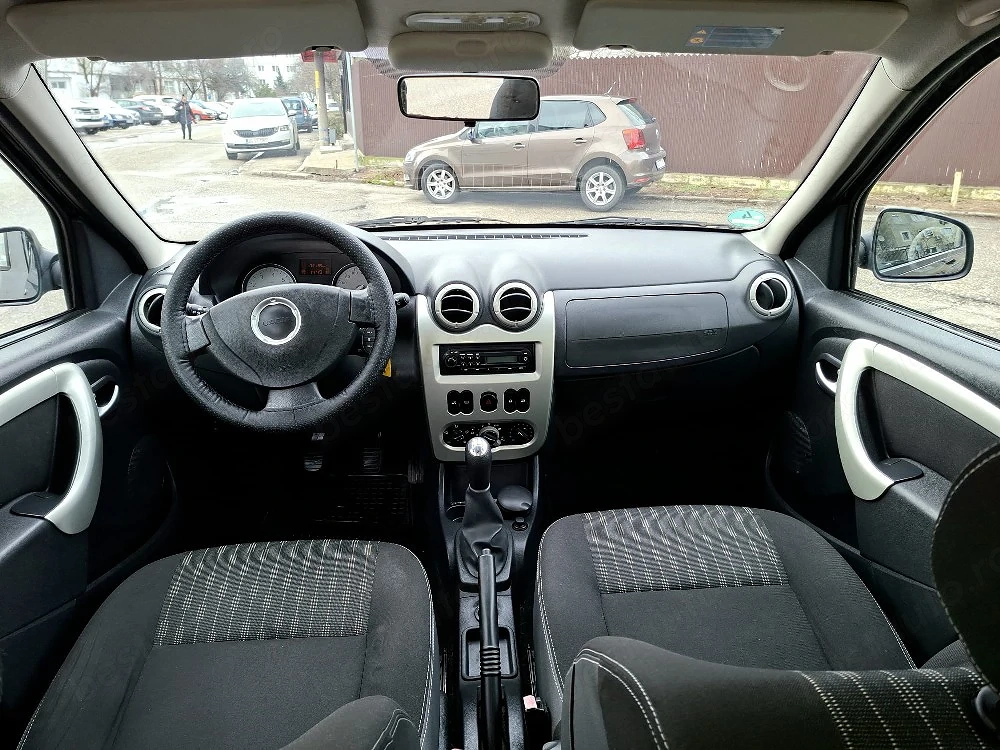 Dacia Logan Mcv. 2013 euro5. Black line 1.5 dci 90 cp 5 locuri Cel mai