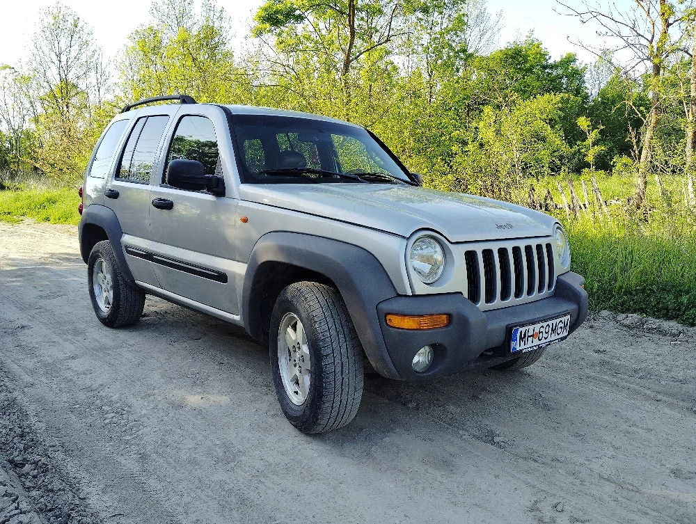 Jeep Cherokee Limited 2.8 CRD