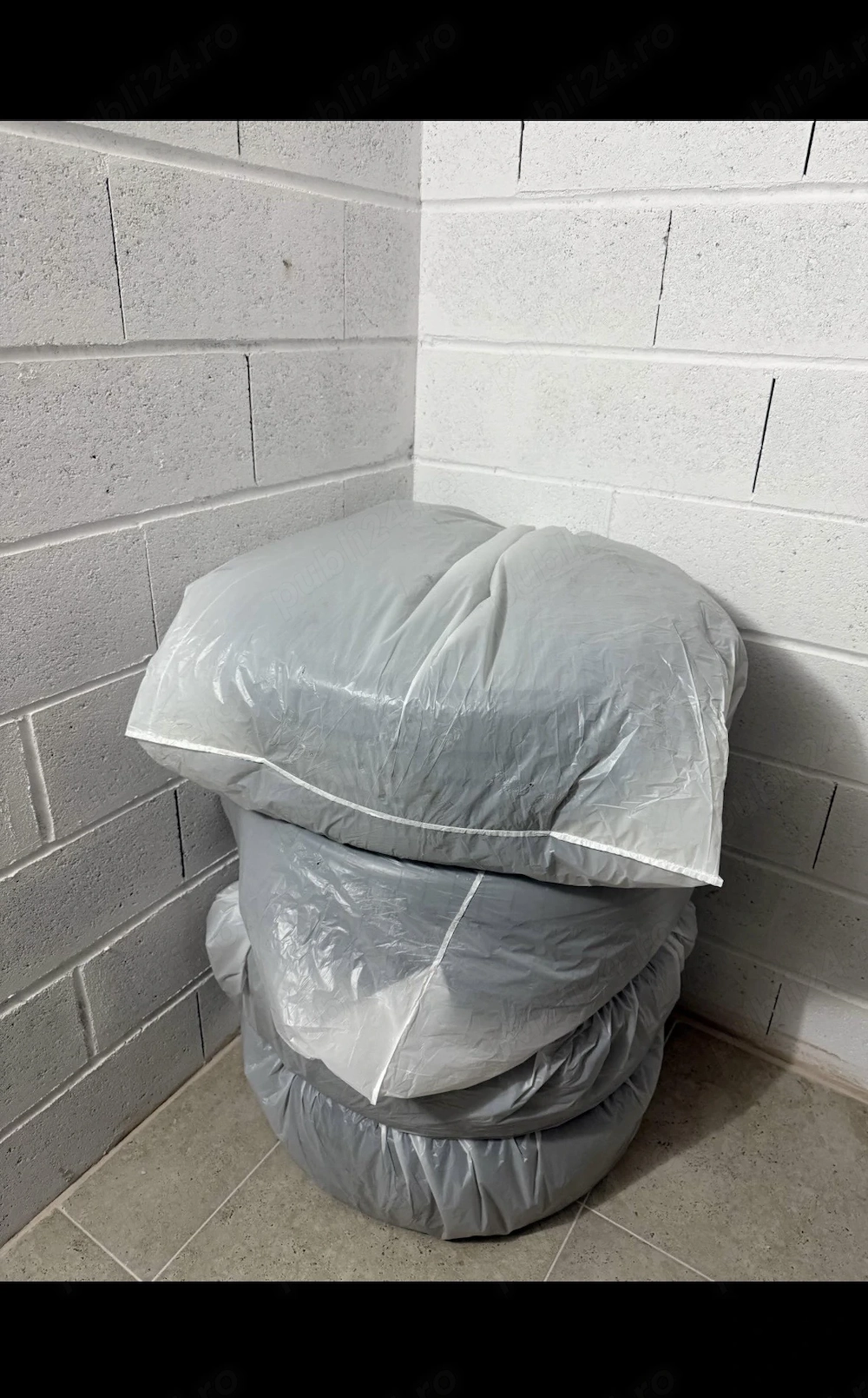 Vând 4 anvelope de vară Bridgestone Turanza T005A, 215 55 R18 95H