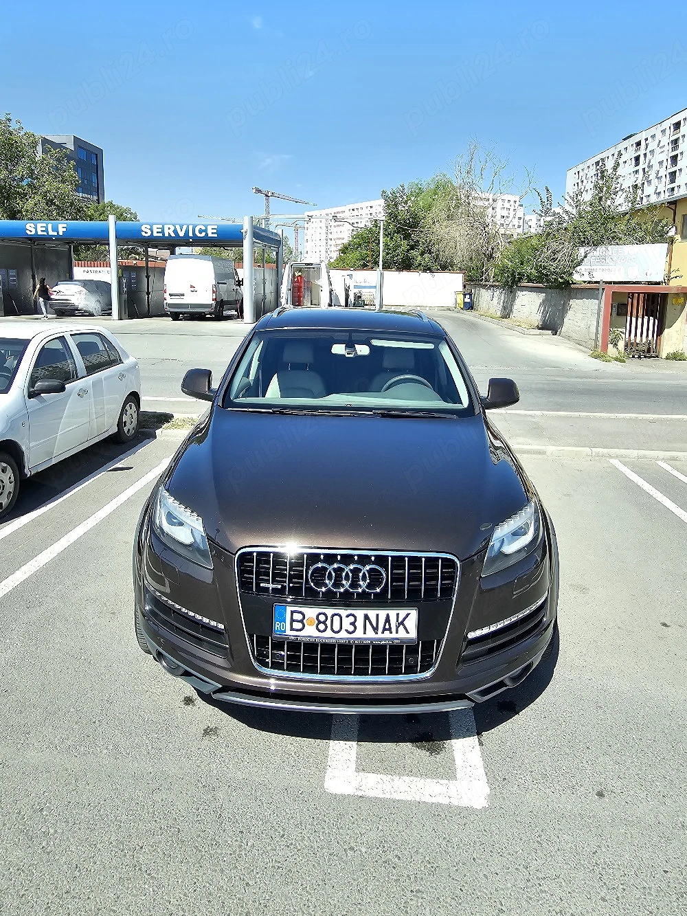 Vand Q7 ireprosabil - ocazie