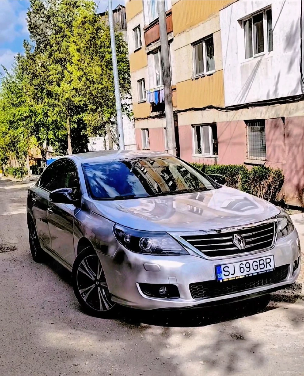 Renault Latitude 2012