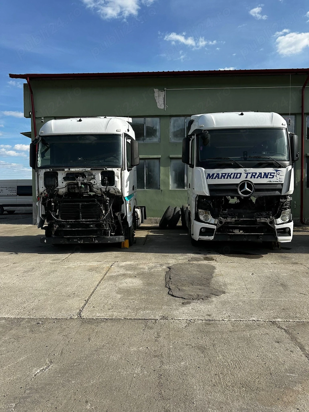 Dezmembrez 2 camioane Mercedes Actros 2015