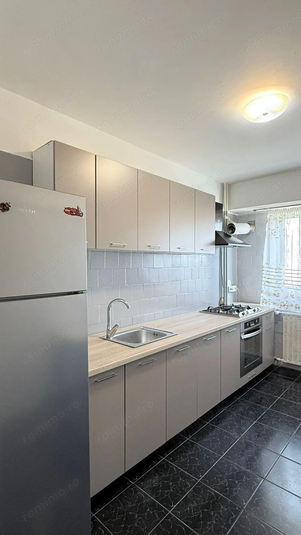 Apartament 3 camere de inchiriat mobilat si utilat, loc parcare,  Iuliu Maniu