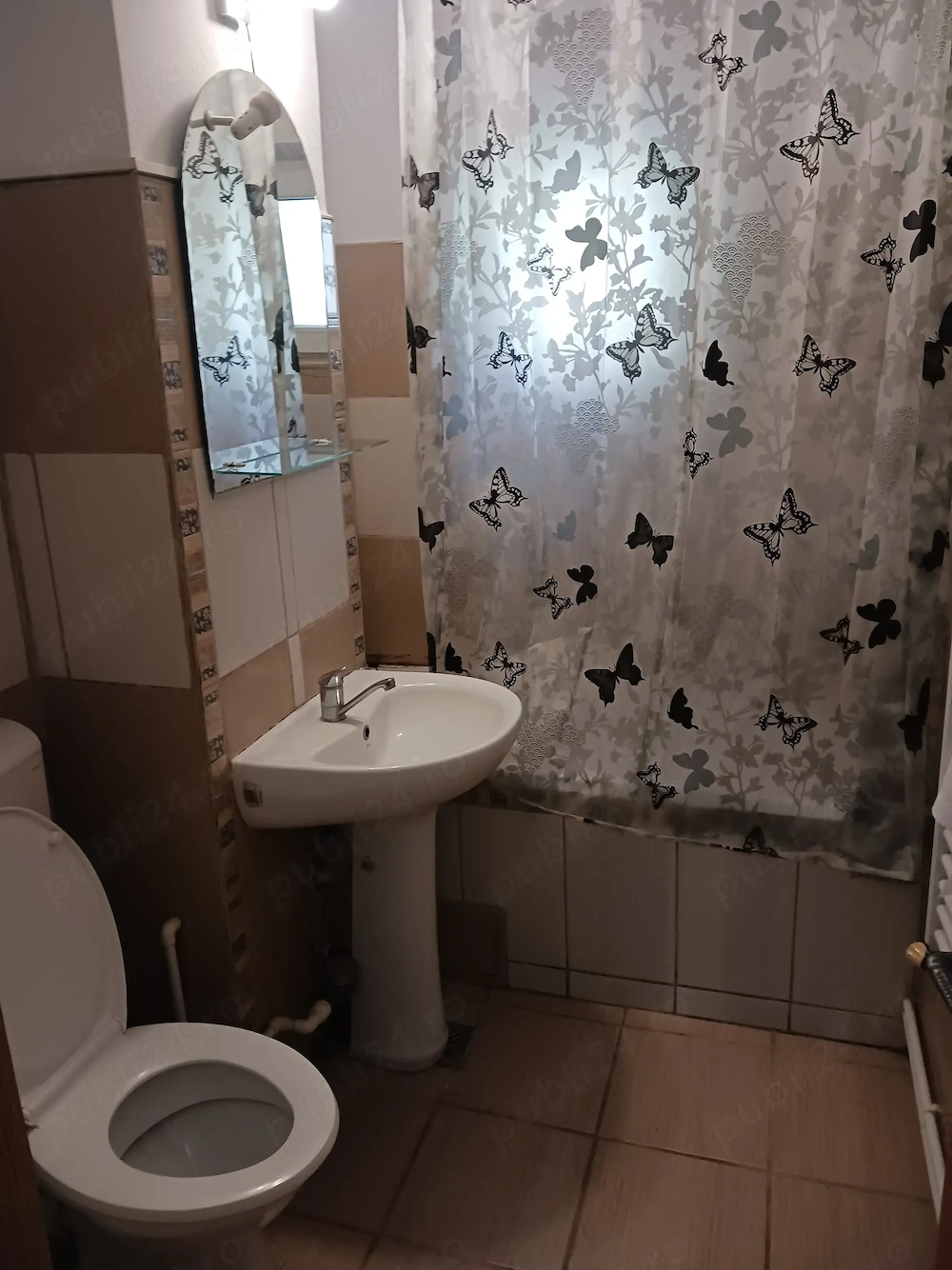 Închiriez apartament 2 camere