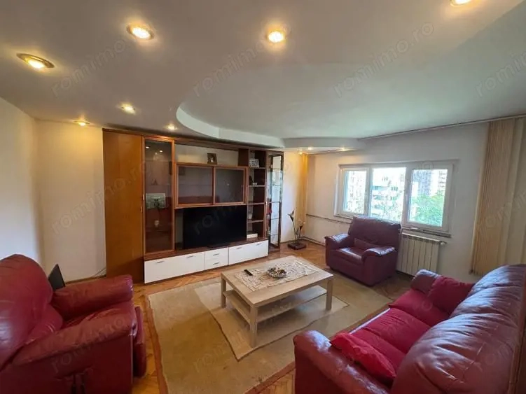 Vânzare 3 Camere Adiacent Mircea Vodă 84 mp, Etaj 6, 2 Băi, Reabilitat