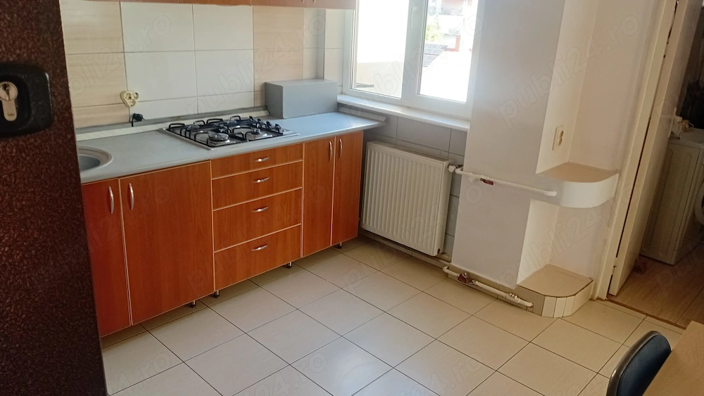 vanzare ap 2 cam p-ta mica et 4