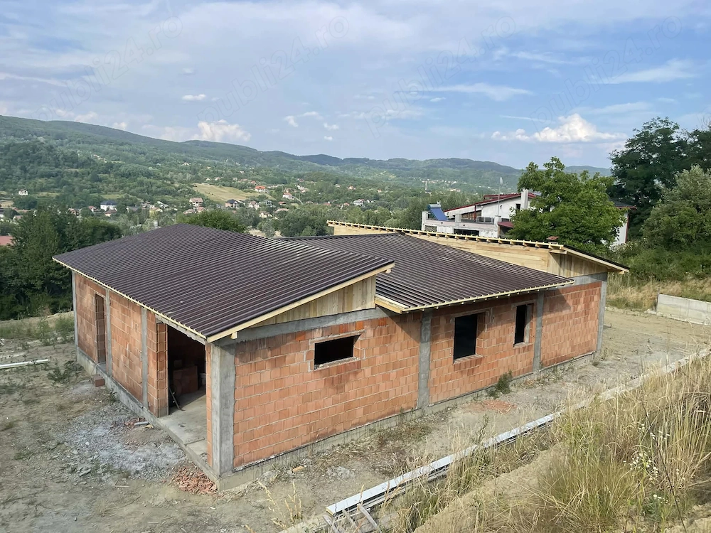 Casa de vanzare in Vladesti Valcea