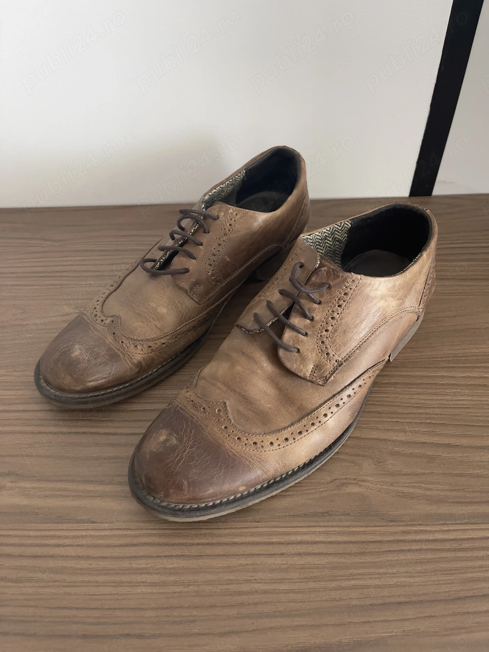 Pantofi Brogue 40 Vintage conditie foarte buna