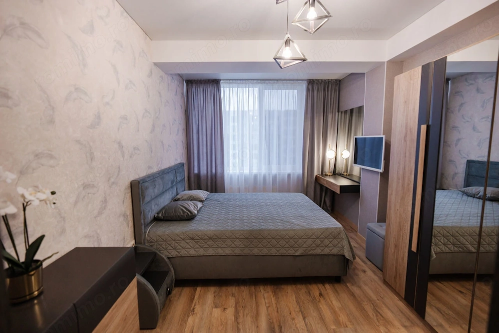 Garsoniera de inchiriat in zona 1 Mai