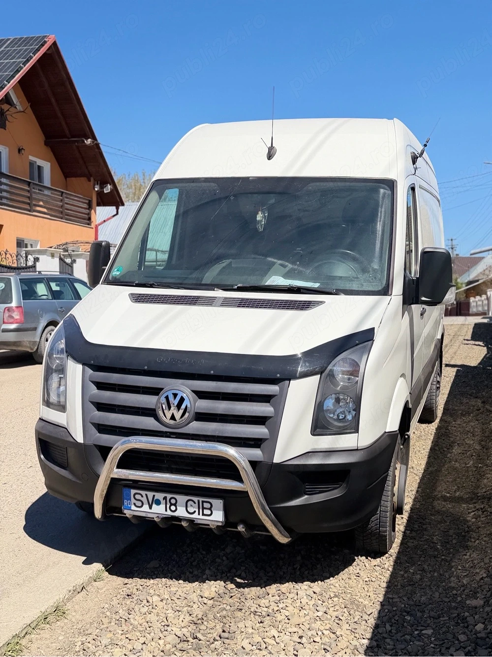 Vând autoutilitară Volkswagen Crafter.