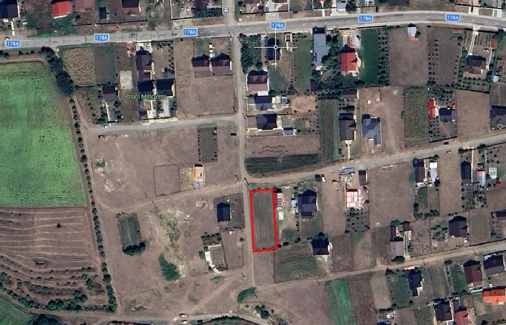 Teren intravilan, 800 mp Sat Mihoveni, Com. Scheia