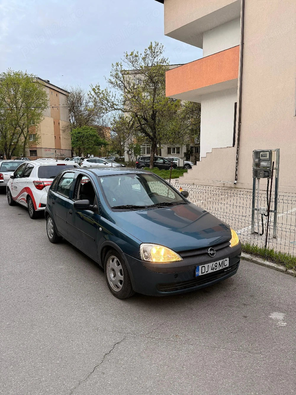 opel corsa c 4 usi 1.2 