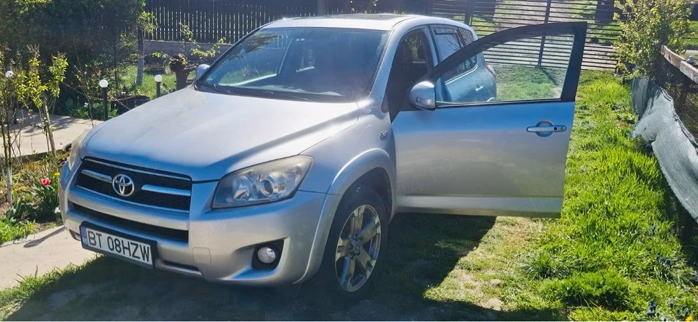 Toyota RAV4 4x4 2.2 Diesel Automată 2010   Înmatriculată RO