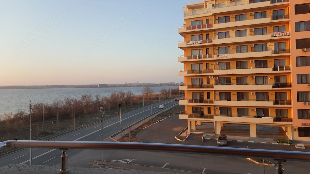 Inchiriez apartament 2 camere, Mamaia zona Summerland