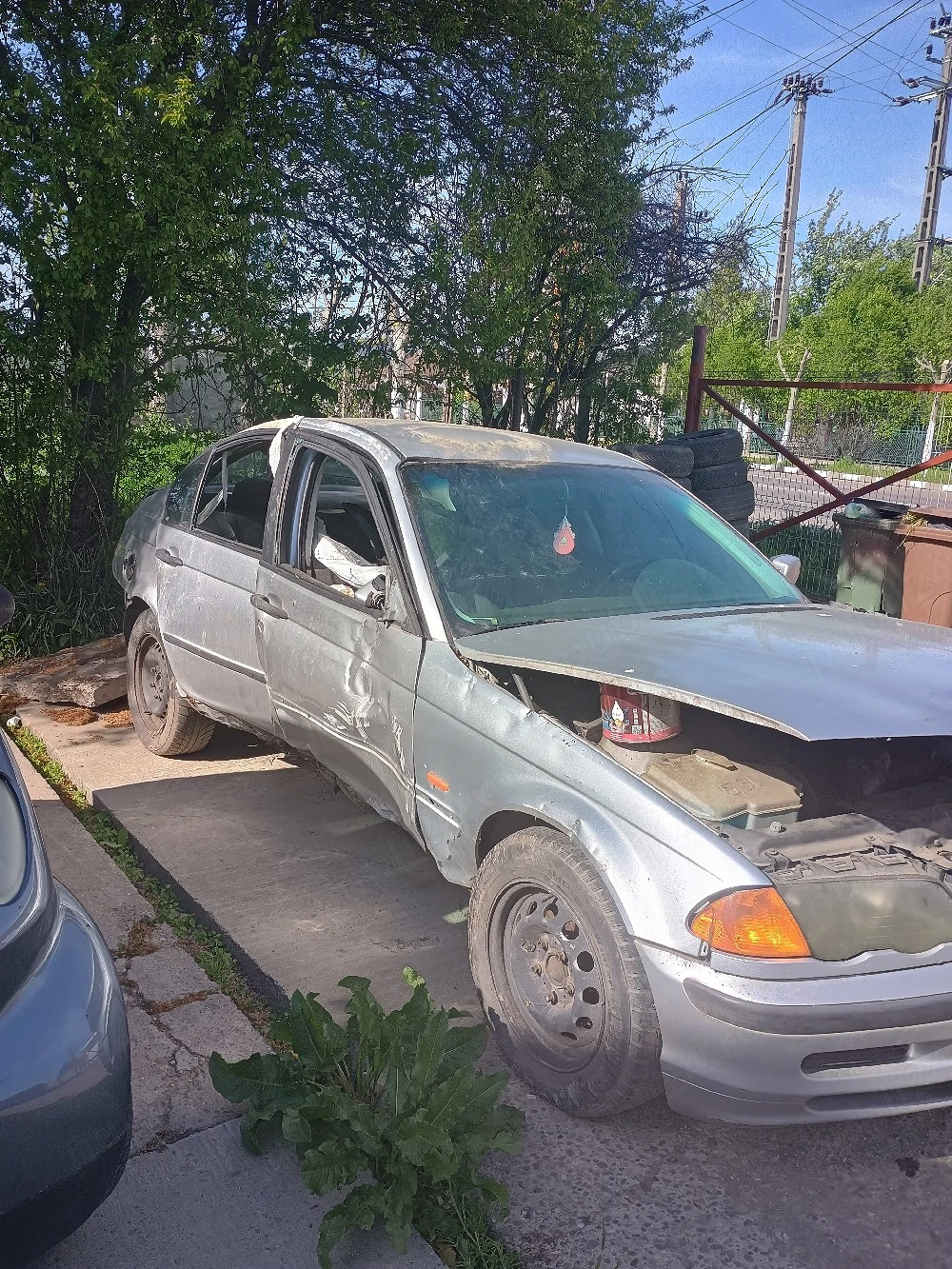 Vand Piese BMW E46 320D din 2000