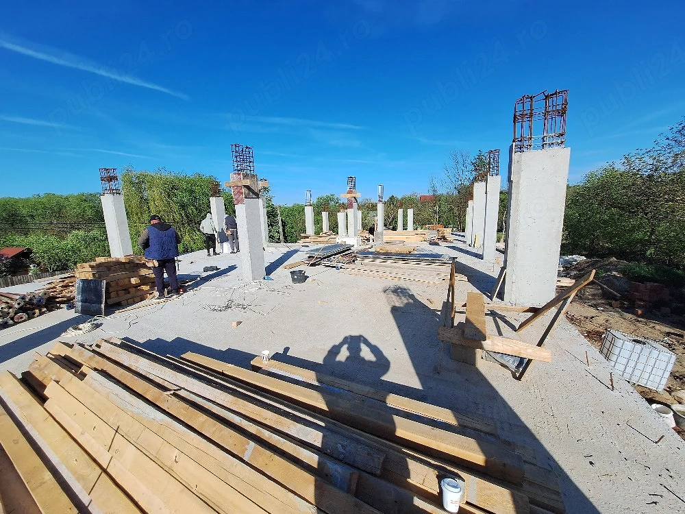 Societate de constructii angajeaza