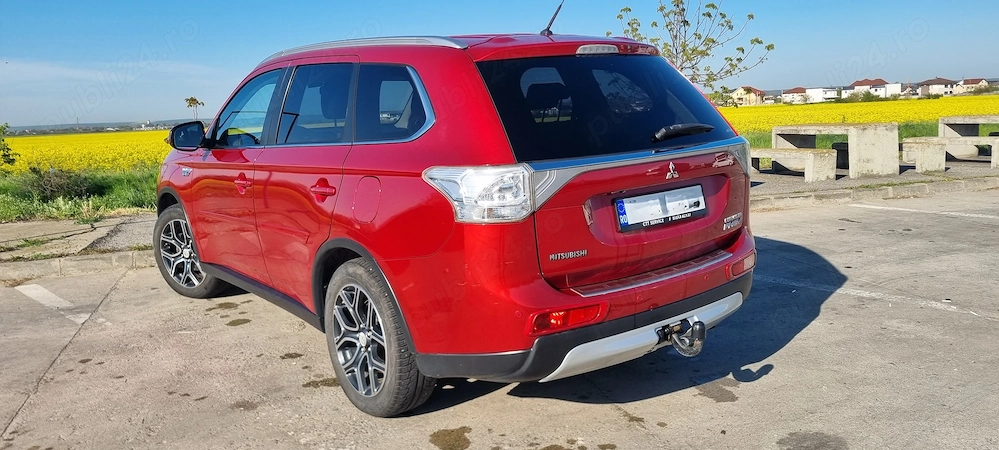 Mitsubishi Outlander PHEV 2.0 87000km Plug-in Hybrid 4WD