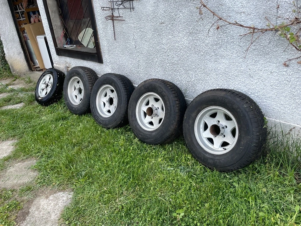 Vand 4 roti complete de Suzuki Vitara