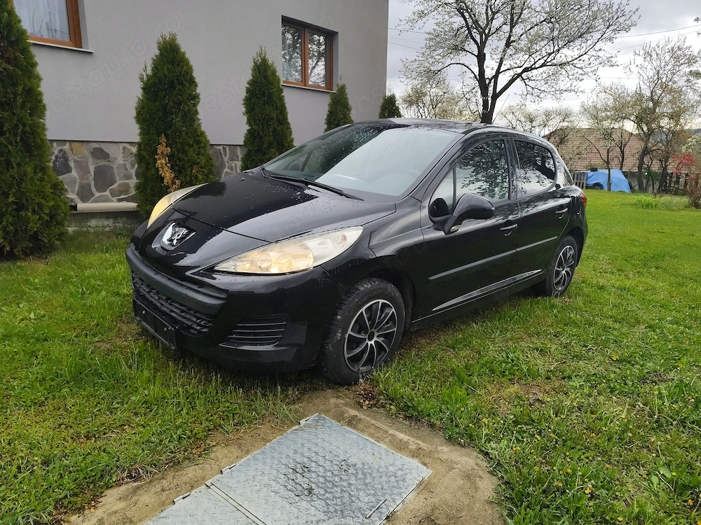 Peugeot 207 din 2010 motor 1.4 benzină euro 5