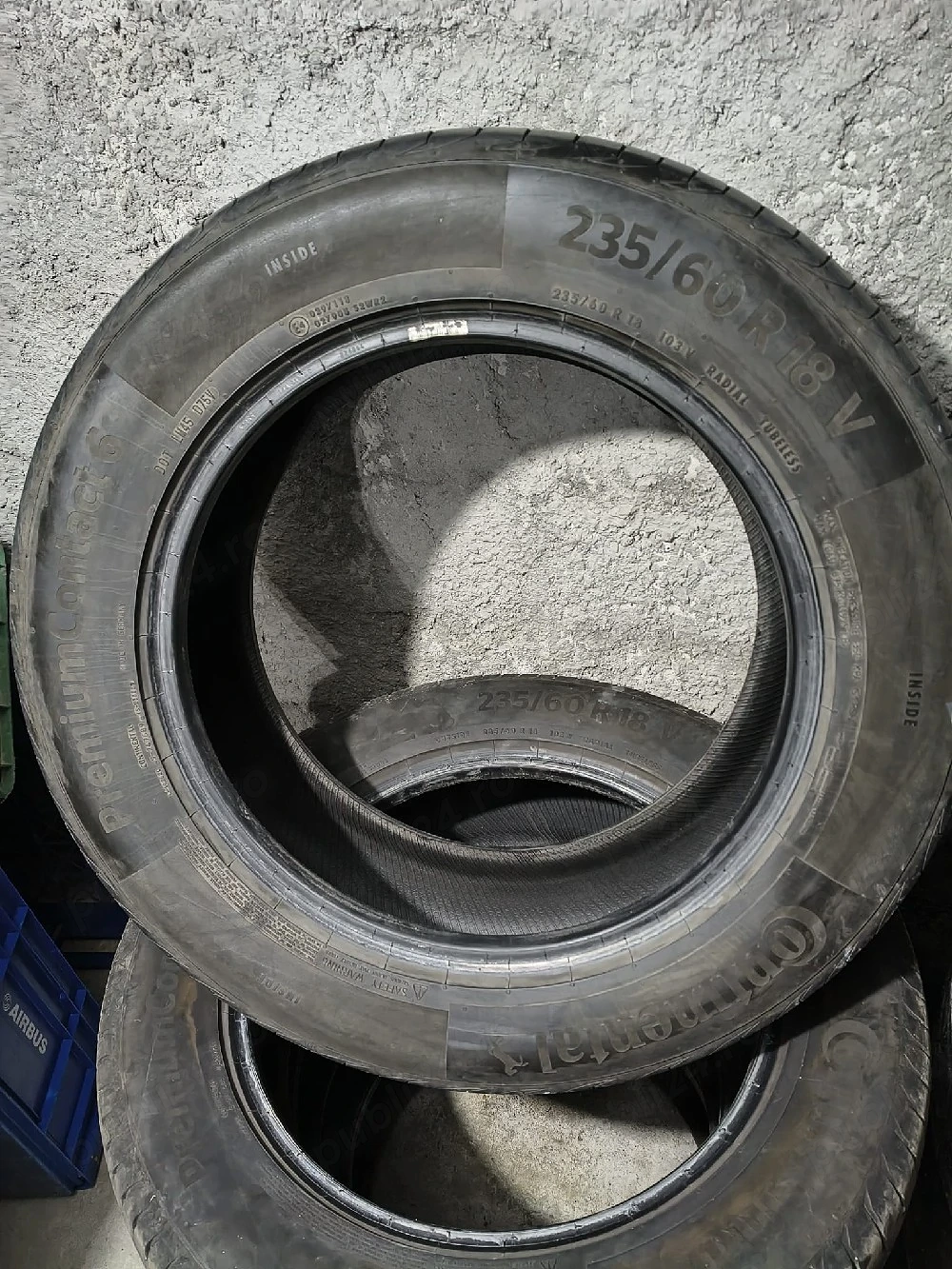 vand 4 cauciucuri de vara 235/60/18