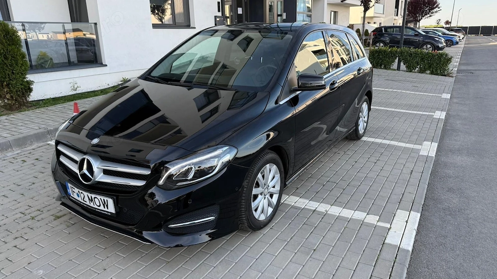 Vând Mercedes Benz B Class