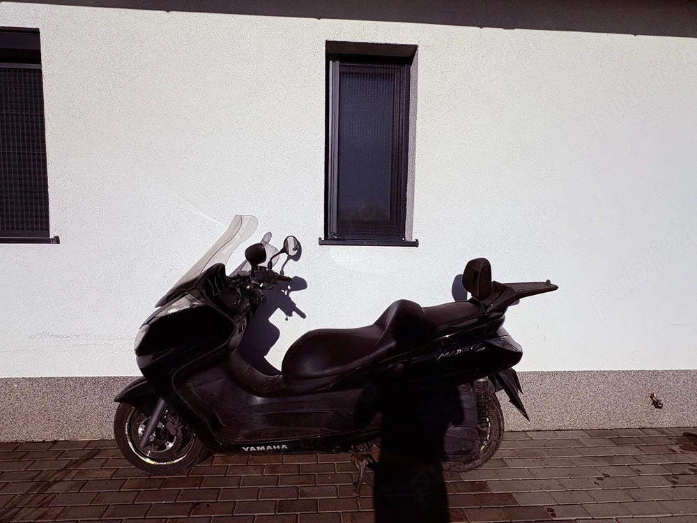 Yamaha Majesty 400   Maxi-Scooter confortabil, ideal oraș + drum lung