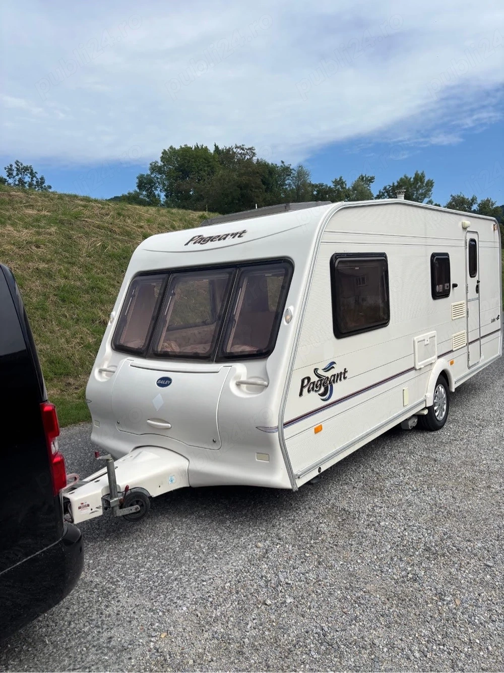 Rulotă Pegeant Loire înmatriculată în Romania perfectă pentru tine