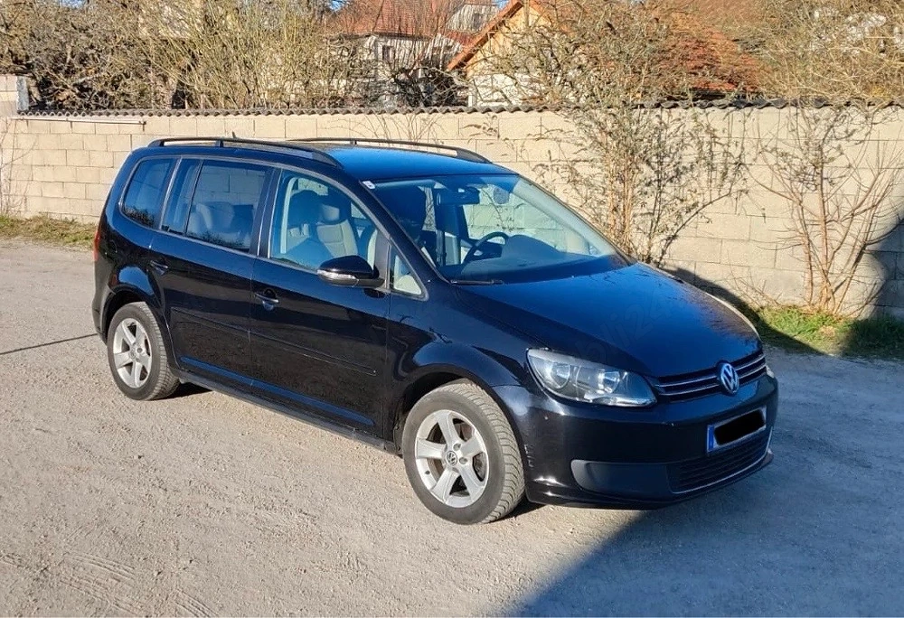 VW Touran   2012   DSG   Diesel