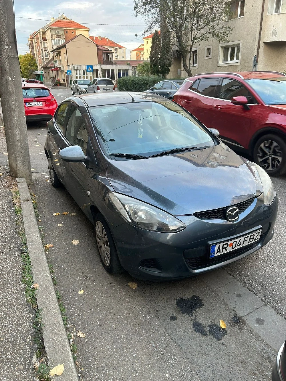 vând Mazda2 an 2008