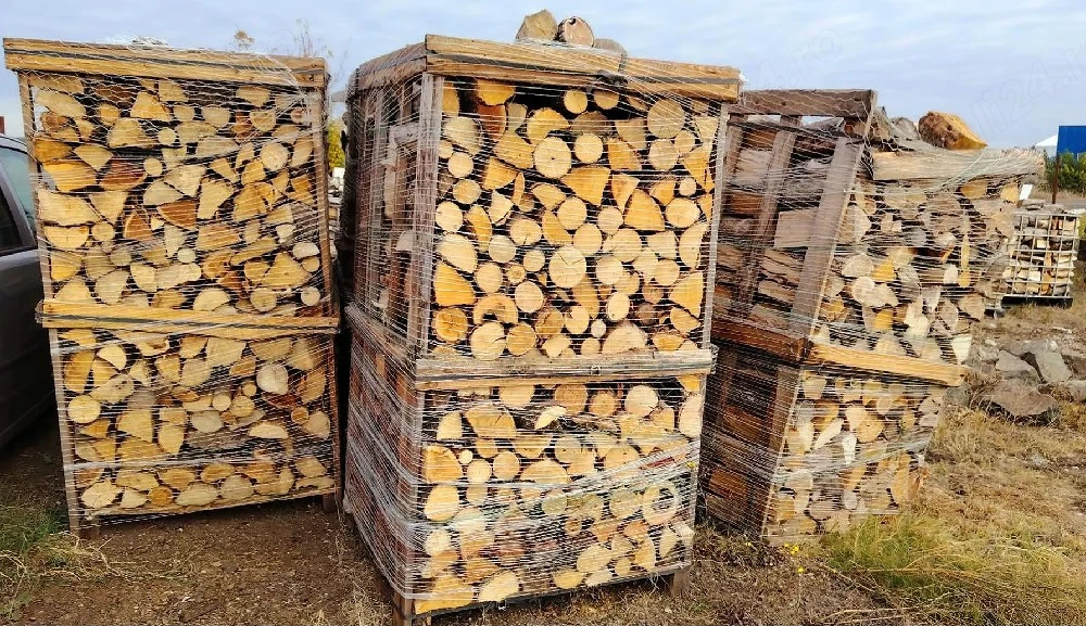 De vânzare lemne de foc   