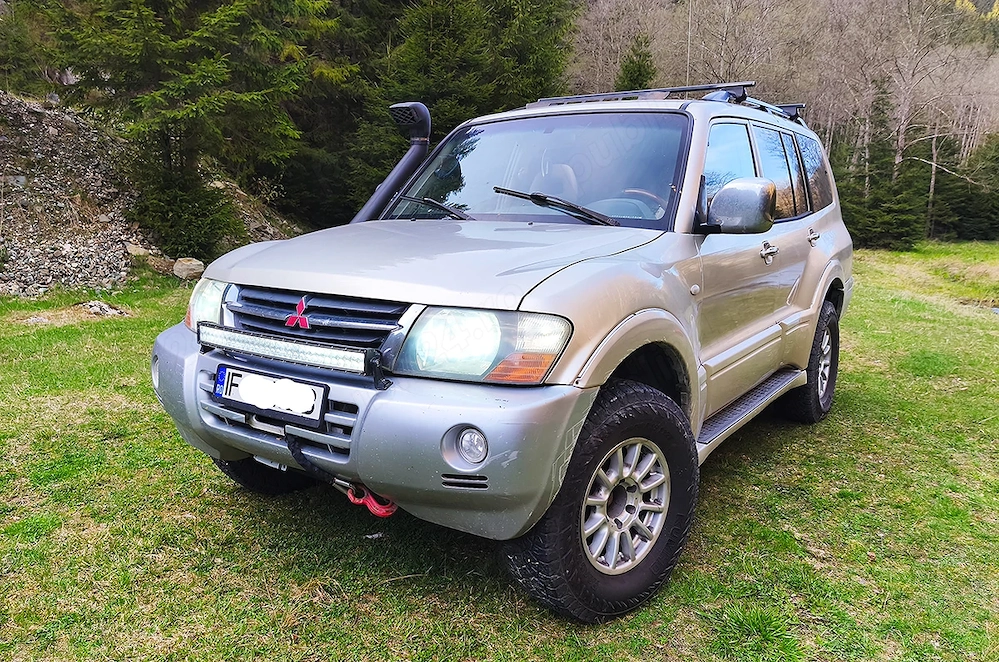Mitsubishi Pajero MK3 3.2 DI-D   Autoutilitară   Pregătit pentru Off-Road   Overlanding