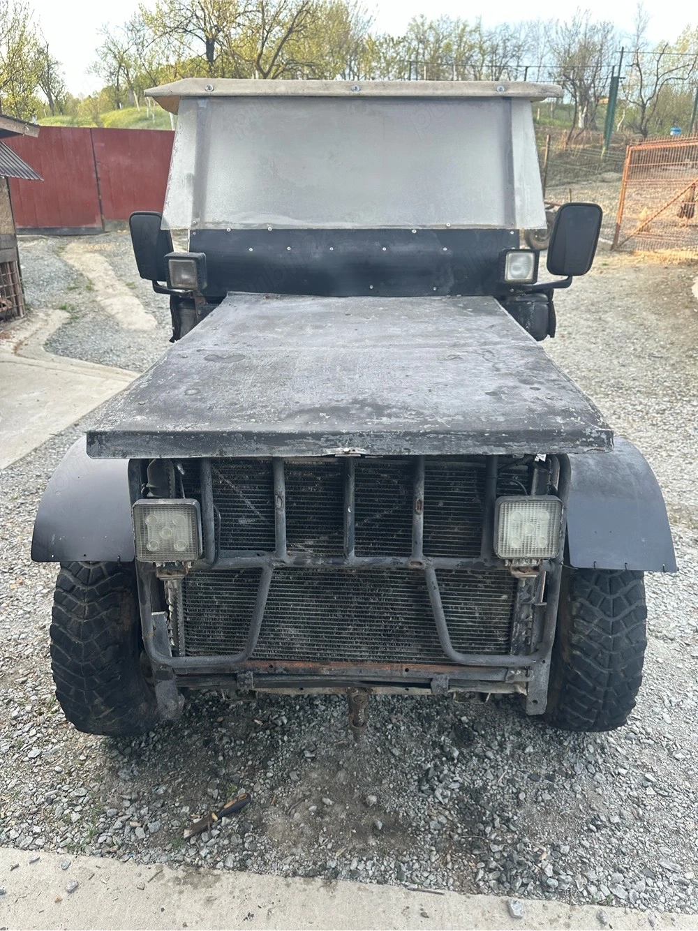 Vand aro 10 modificat 4x4 