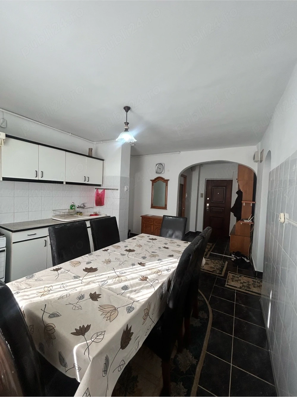 apartament cu 3 camere 