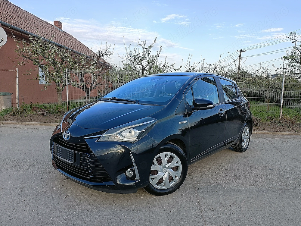 Toyota Yaris-1.5b-Hybrid-automata-2018